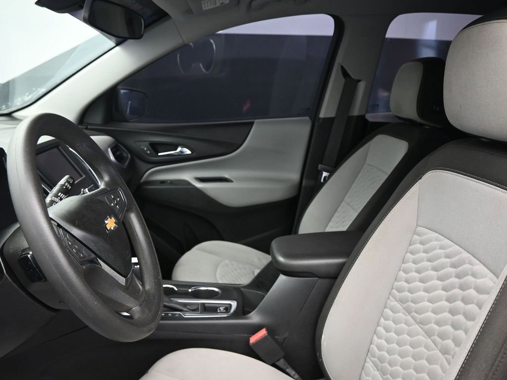 Used 2019 Chevrolet Equinox LS FWD image 22
