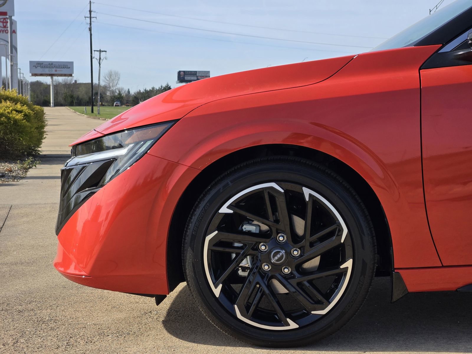 New 2026 Nissan Sentra SR FWD image 10