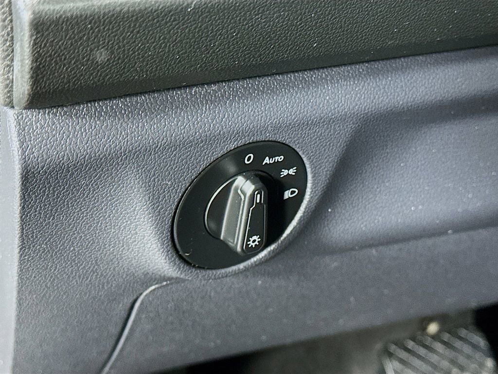 Used 2019 Volkswagen Jetta S w/ Driver Assistance Package image 19