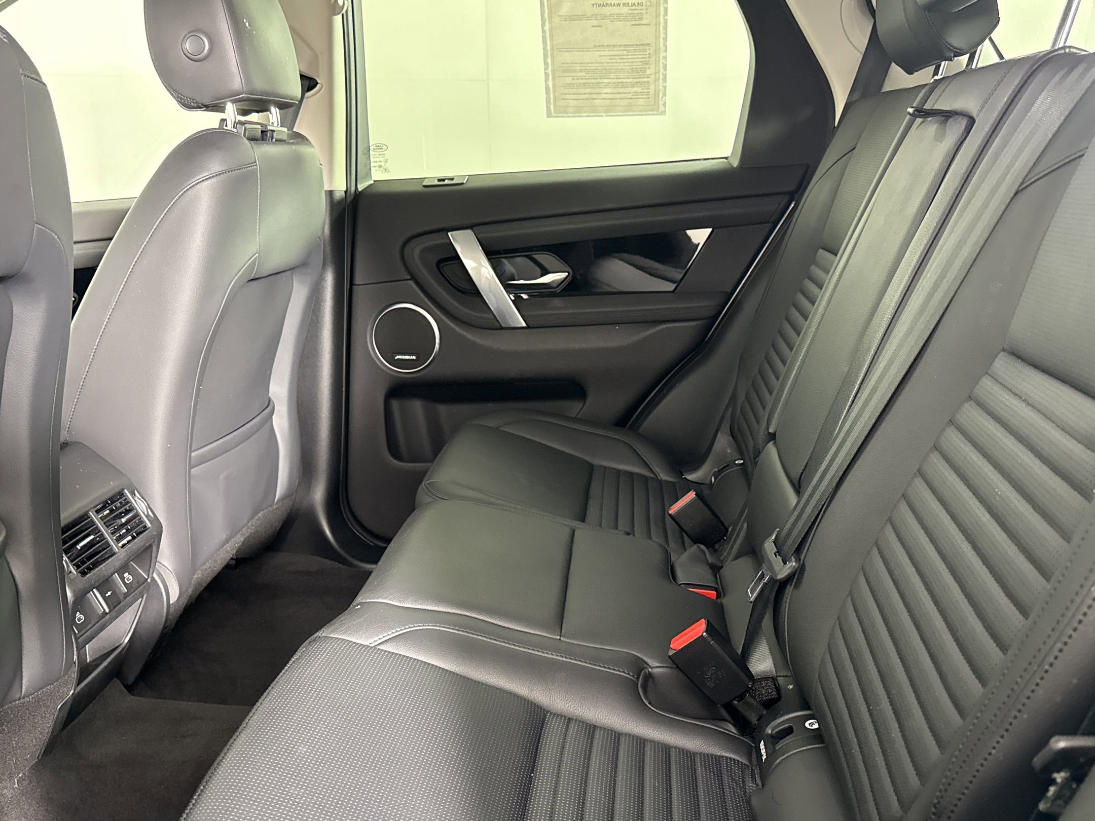 Used 2022 Land Rover Discovery Sport S image 23