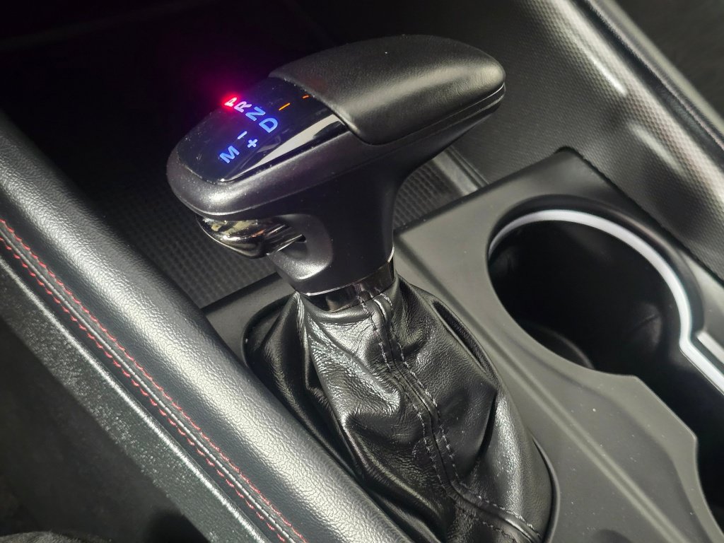 Used 2024 Dodge Durango GT w/ Blacktop Package AWD/4WD image 16