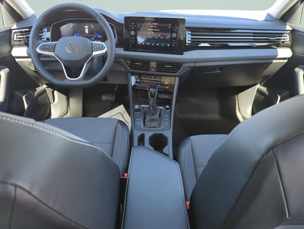 New 2026 Volkswagen Jetta SE image 19