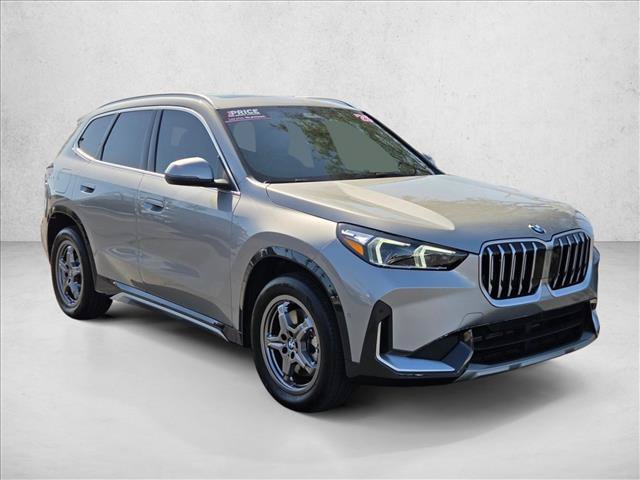 Used 2025 BMW X1 xDrive28i w/ Convenience Package AWD/4WD image 3