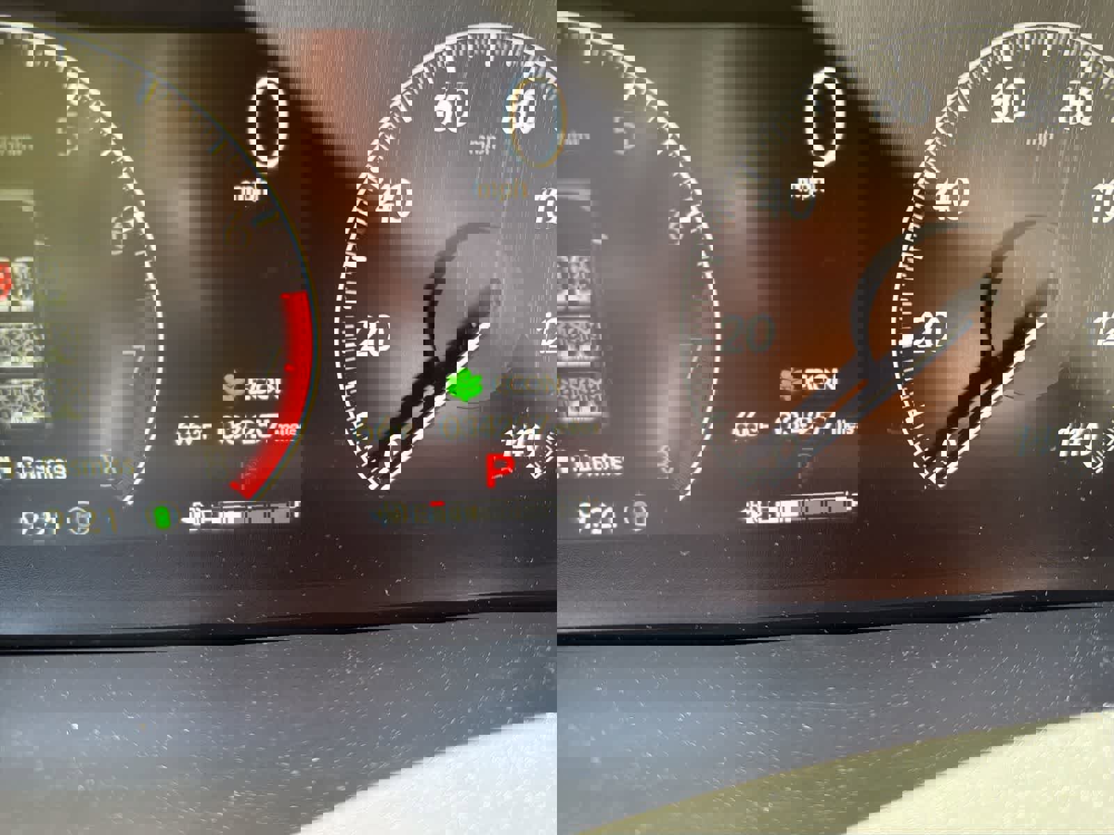 Used 2023 Honda Pilot Touring image 2