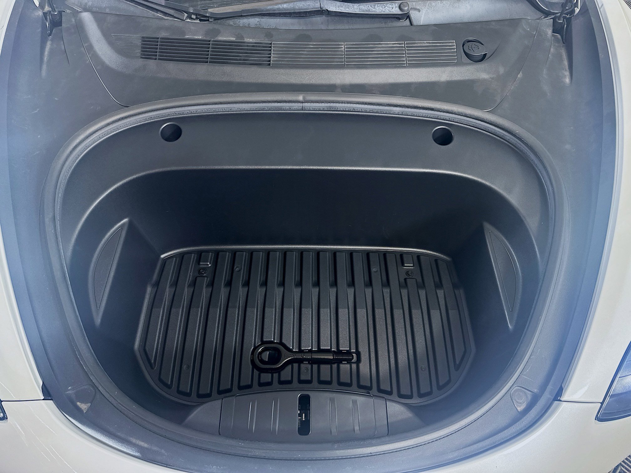 Used 2023 Tesla Model 3 Standard Range RWD image 33