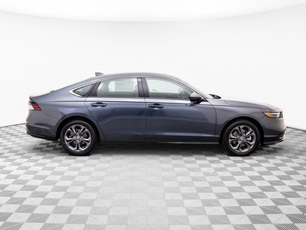 New 2025 Honda Accord EX-L image 6