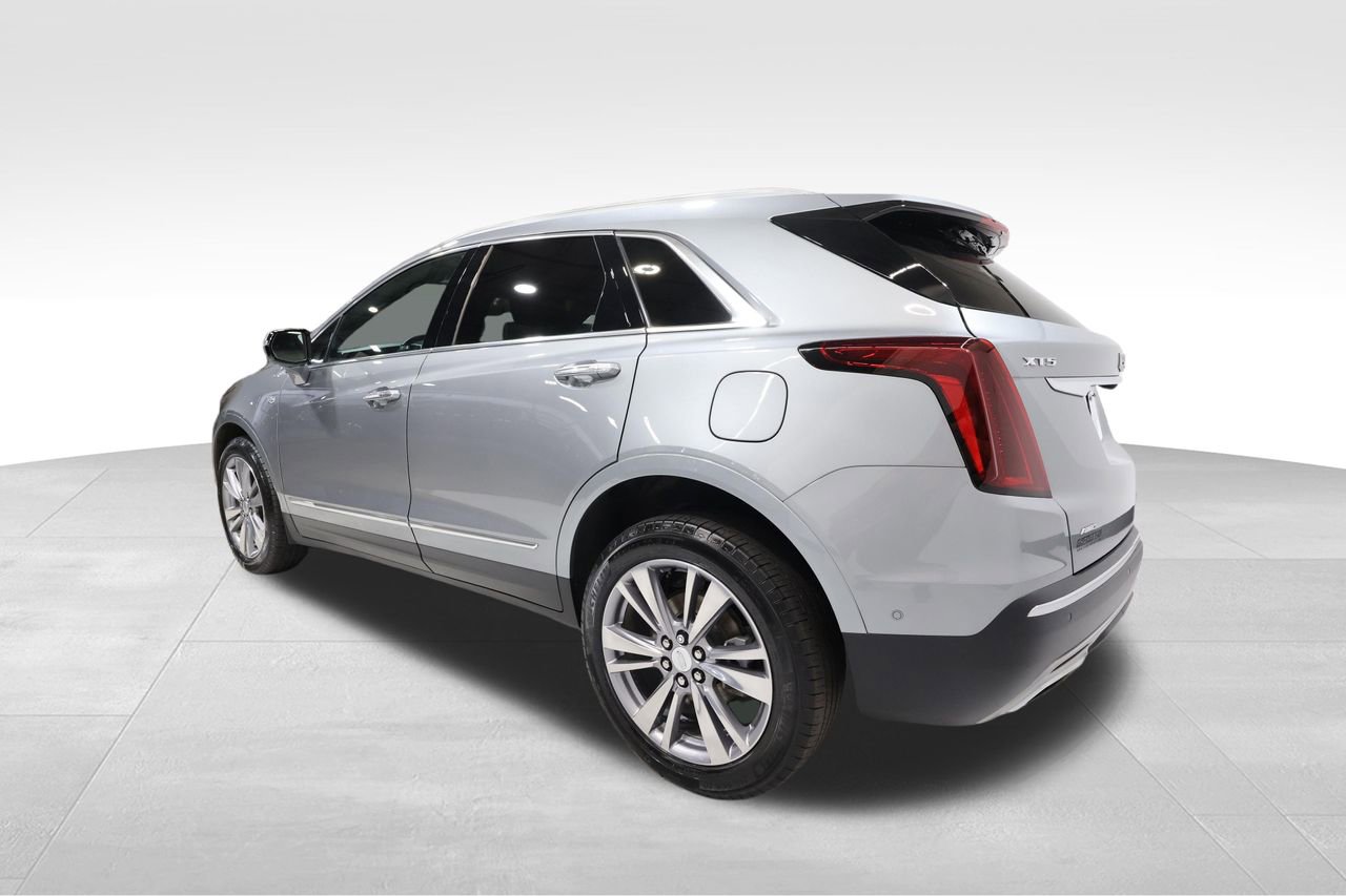 Certified 2025 Cadillac XT5 Premium Luxury w/ Technology Package AWD/4WD image 2