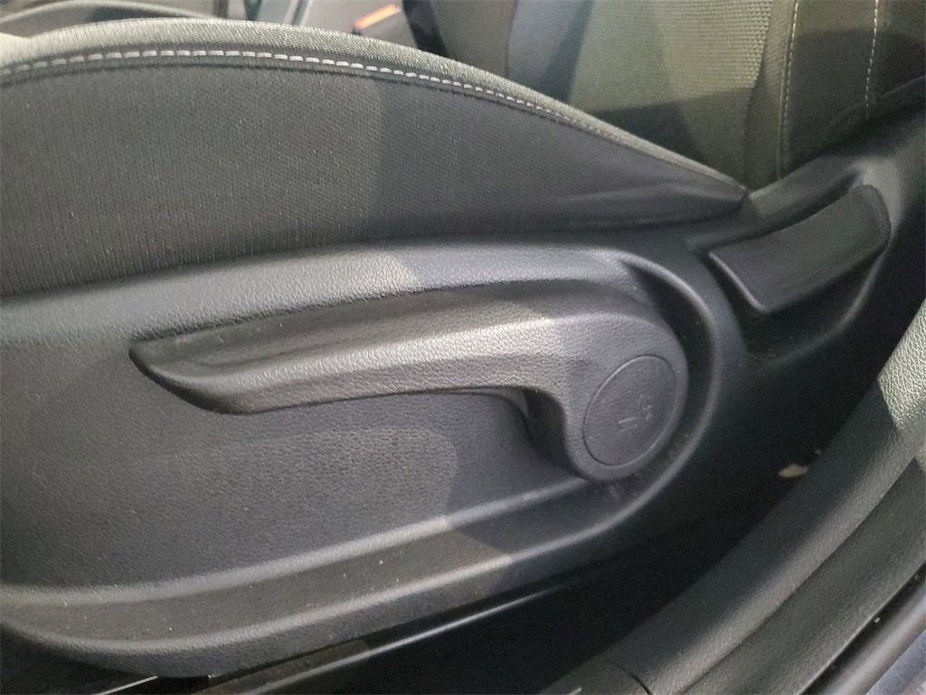 Certified 2022 Kia Forte LXS w/ LXS Technology Package image 16