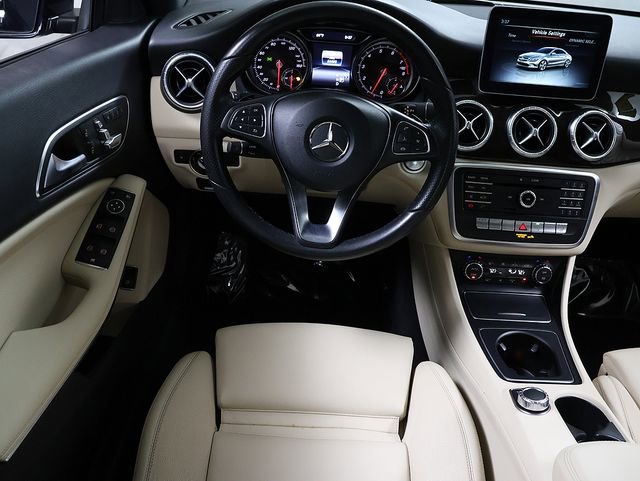 Used 2018 Mercedes-Benz CLA 250 4MATIC image 14