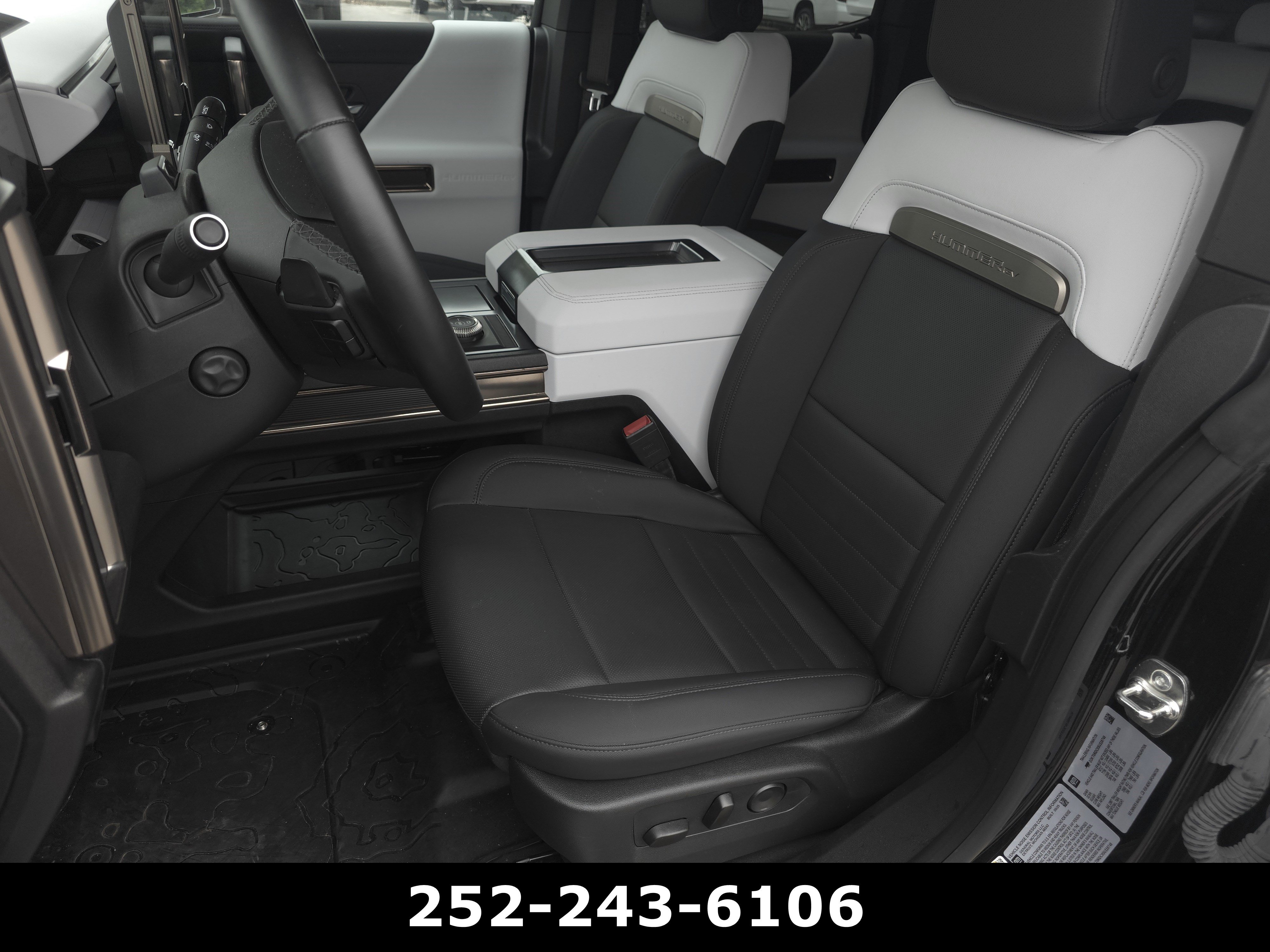 Used 2025 GMC Hummer EV 3X AWD/4WD image 10