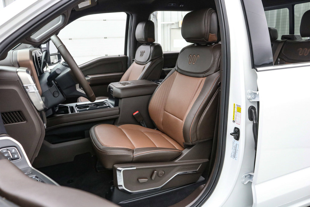 New 2026 Ford F350 King Ranch w/ Chrome Package image 15