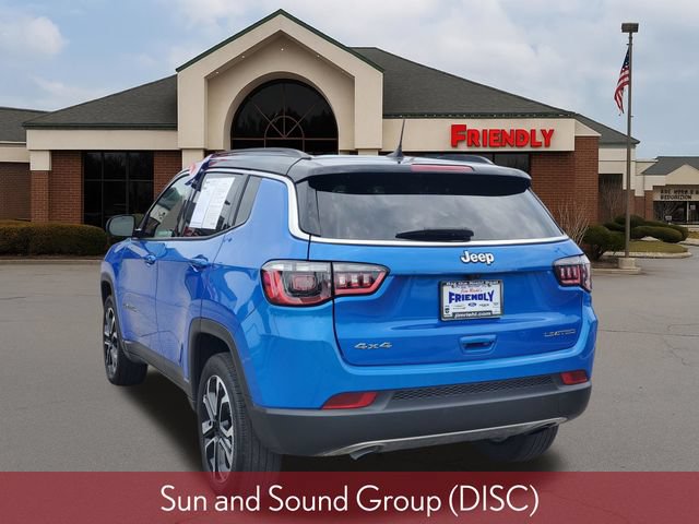 Used 2023 Jeep Compass Limited w/ Sun and Sound Group AWD/4WD image 3