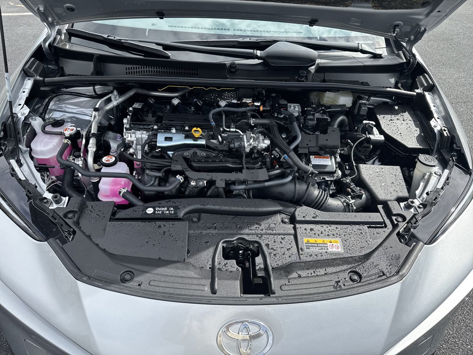 New 2024 Toyota Prius XLE FWD image 37