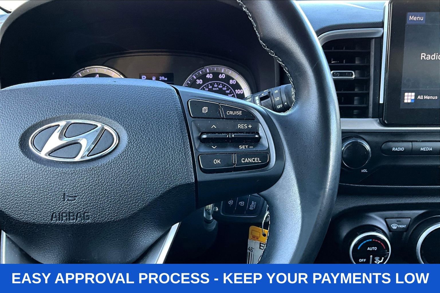 Used 2021 Hyundai Venue SEL FWD image 15