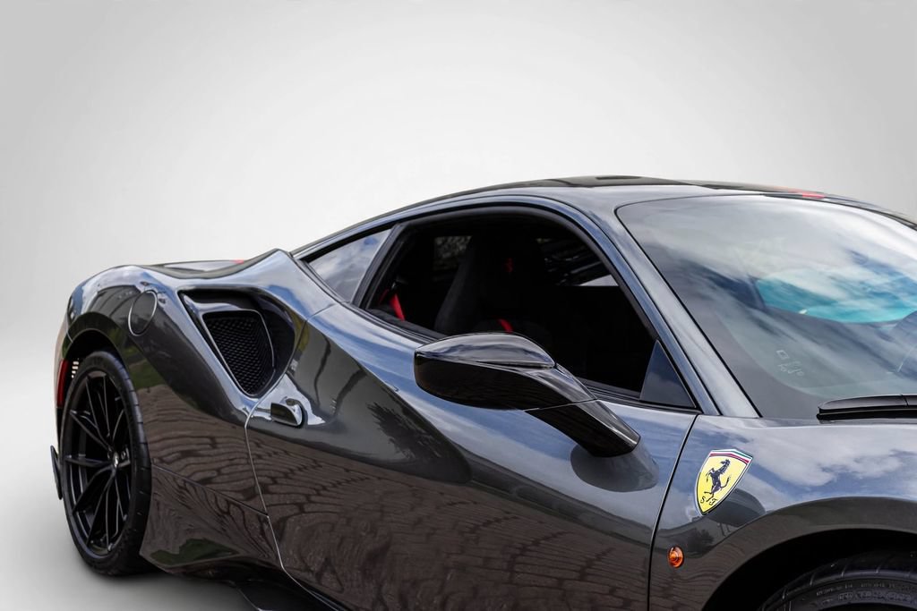 Certified 2019 Ferrari 488 Pista Coupe RWD image 16