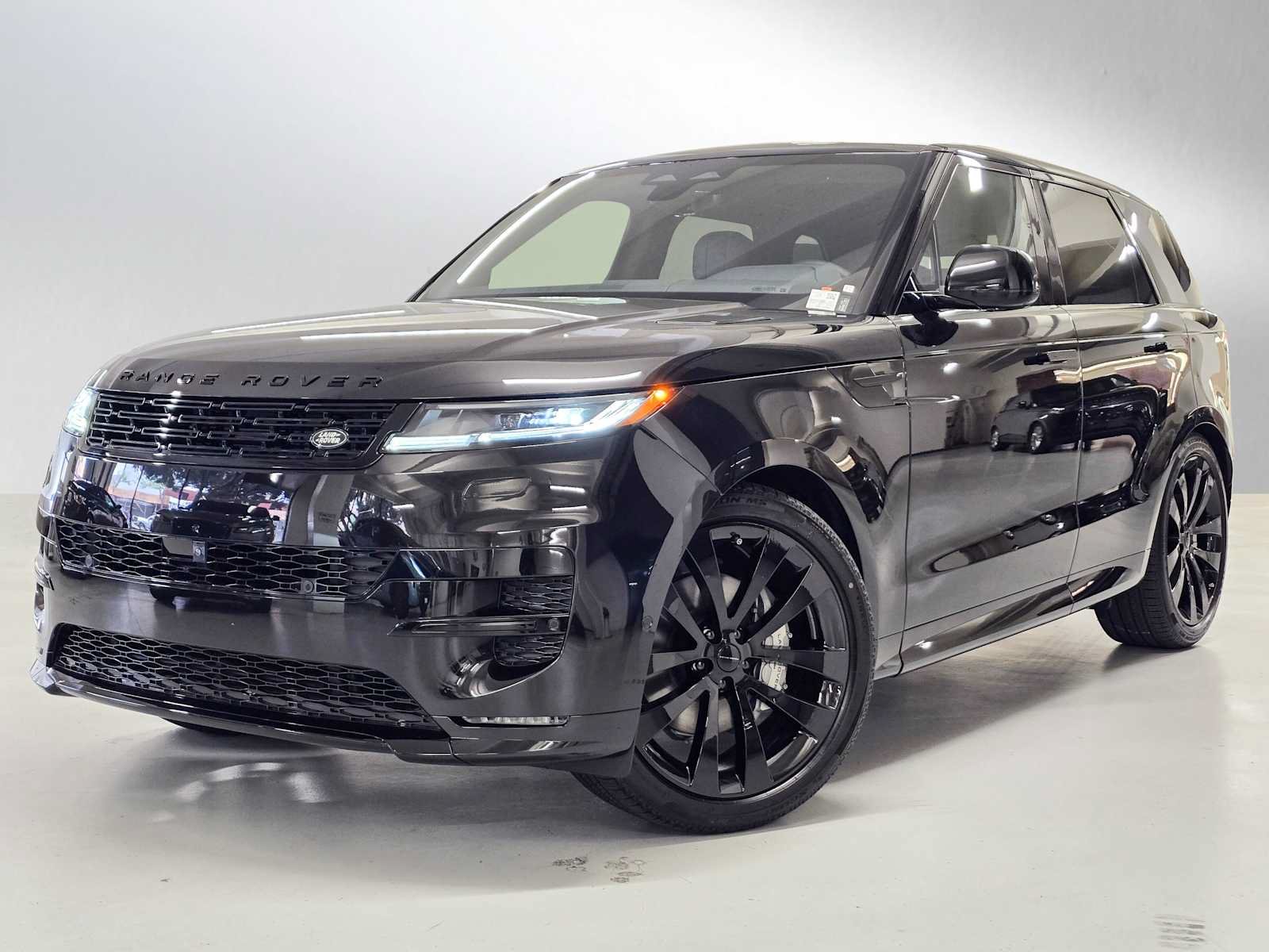 New 2026 Land Rover Range Rover Sport Dynamic SE AWD/4WD image 1