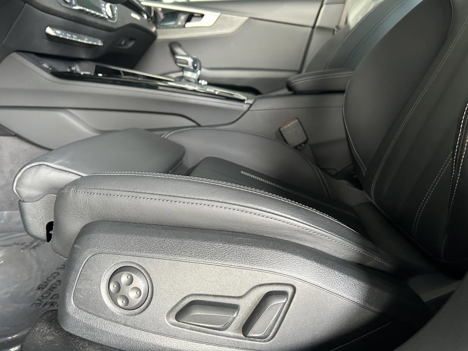 Certified 2023 Audi A4 2.0T Premium w/ Convenience Package image 17