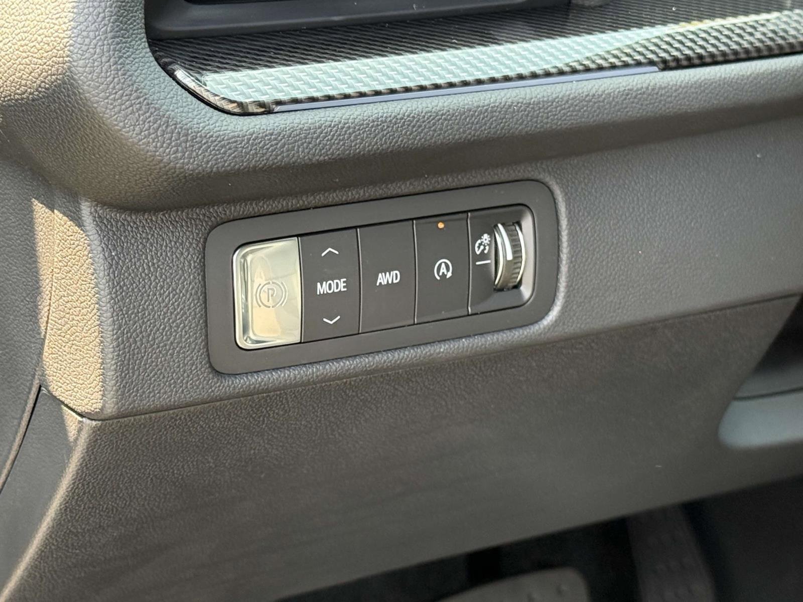 New 2026 Chevrolet Traverse High Country image 21