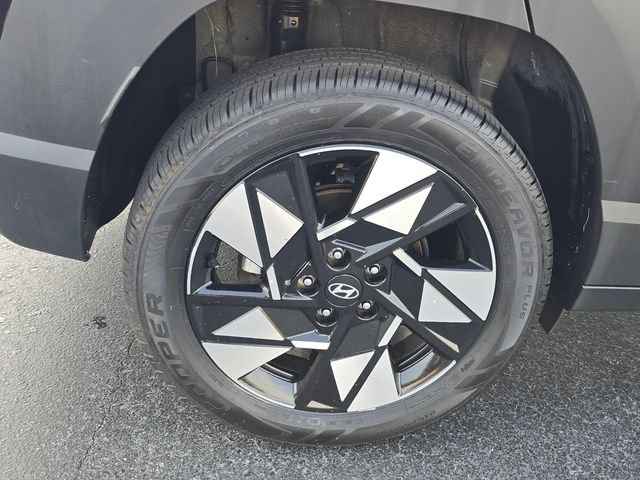 Used 2024 Hyundai Kona SEL AWD/4WD image 12