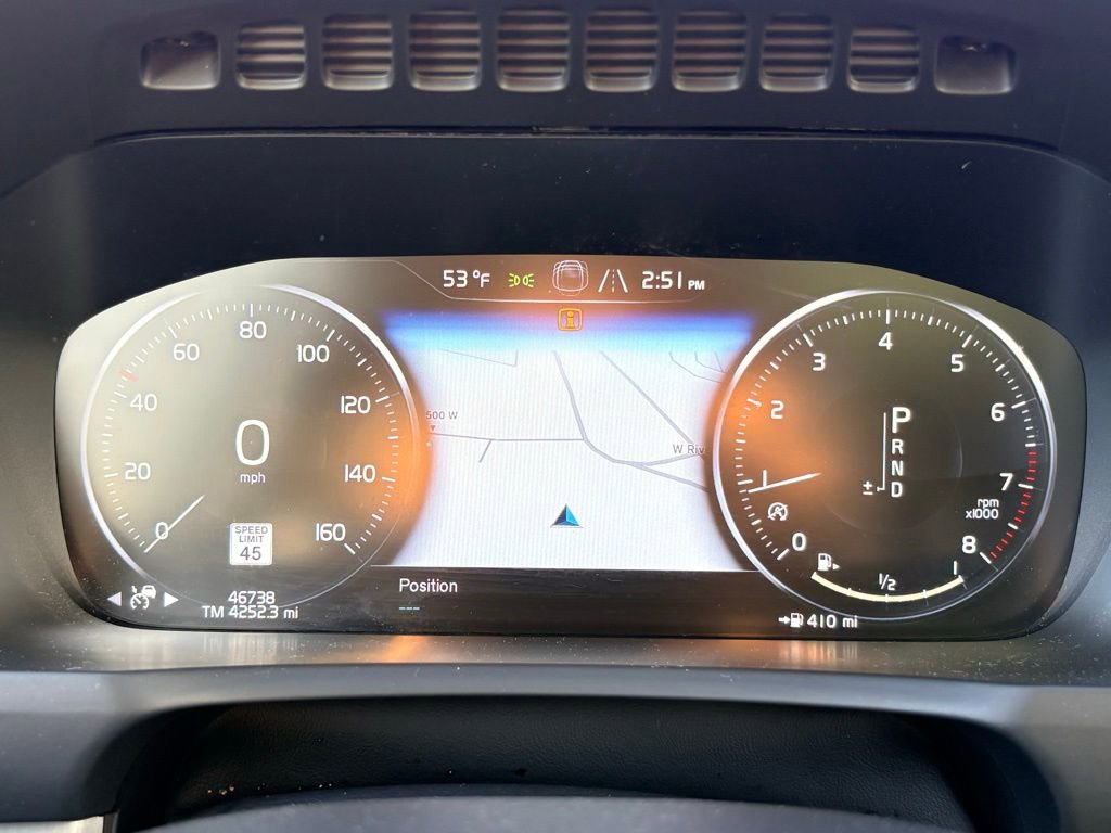 Used 2021 Volvo XC90 T5 Momentum w/ Advanced Package image 20