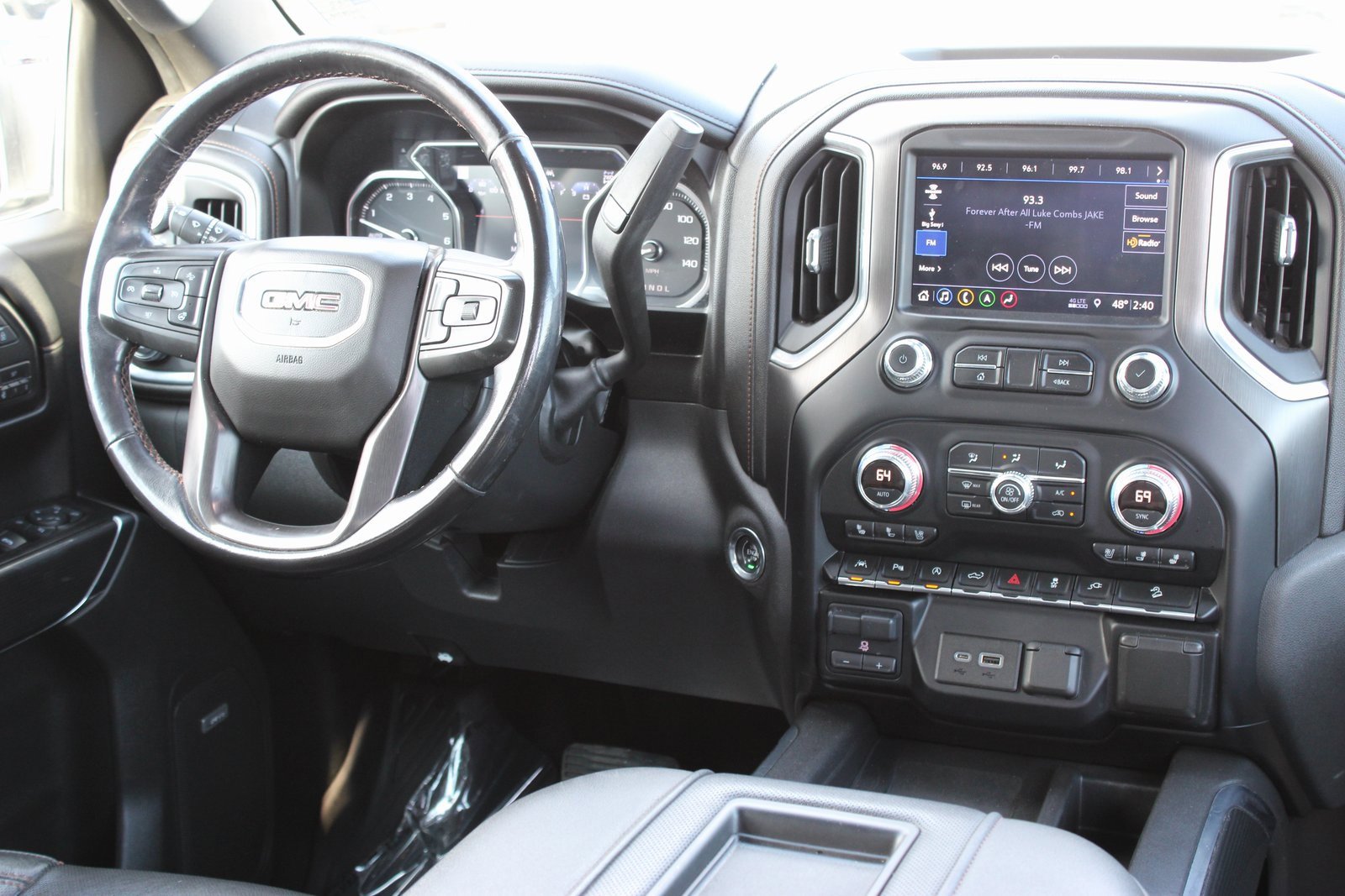 Used 2019 GMC Sierra 1500 AT4 w/ AT4 Premium Package image 27