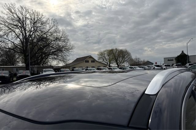 Used 2025 Kia Telluride SX Prestige AWD/4WD image 11