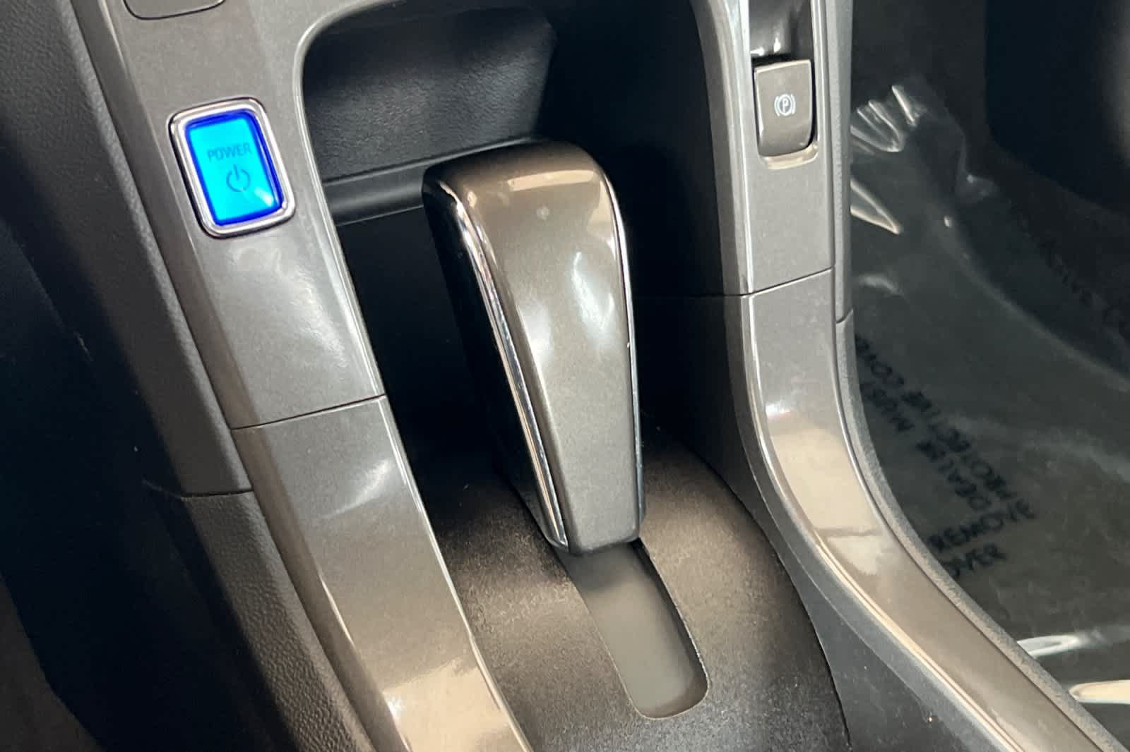 Used 2014 Chevrolet Volt Premium w/ Premium Trim Package FWD image 23