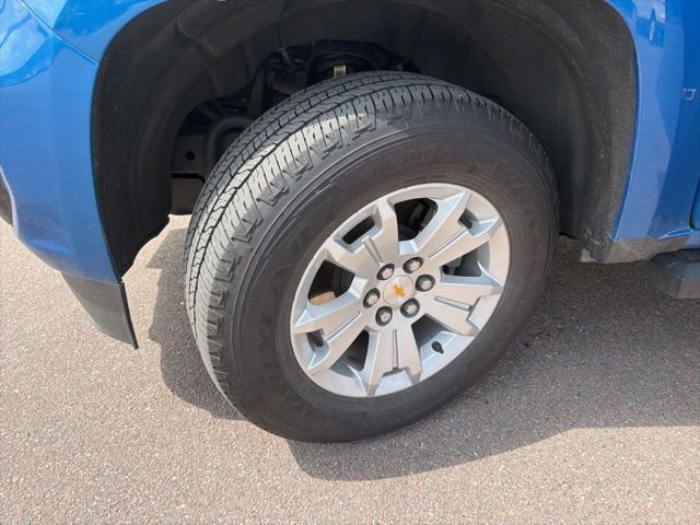 Used 2022 Chevrolet Colorado LT w/ LT Convenience Package AWD/4WD image 10