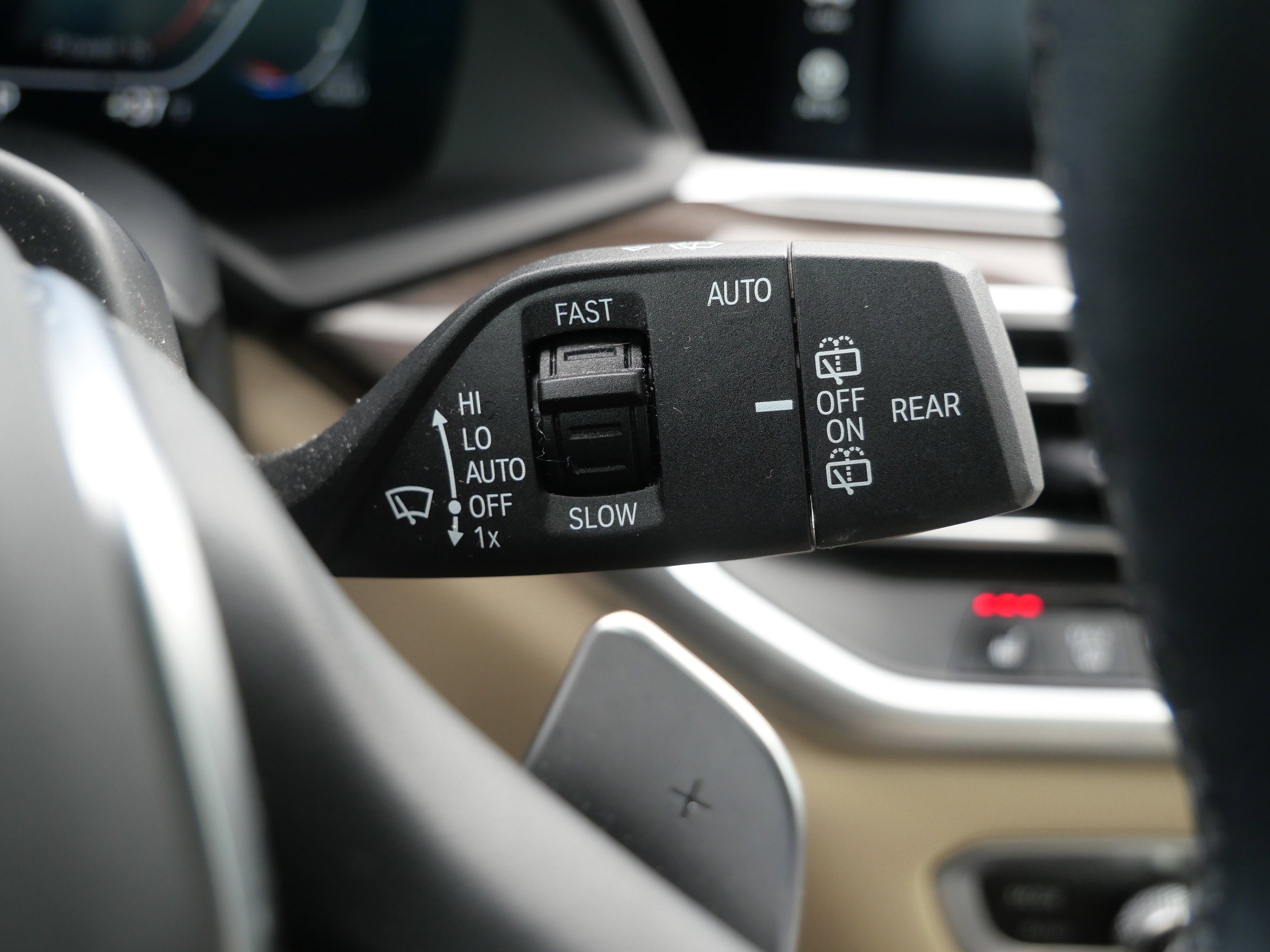 Used 2022 BMW X5 xDrive40i w/ Premium Package image 28