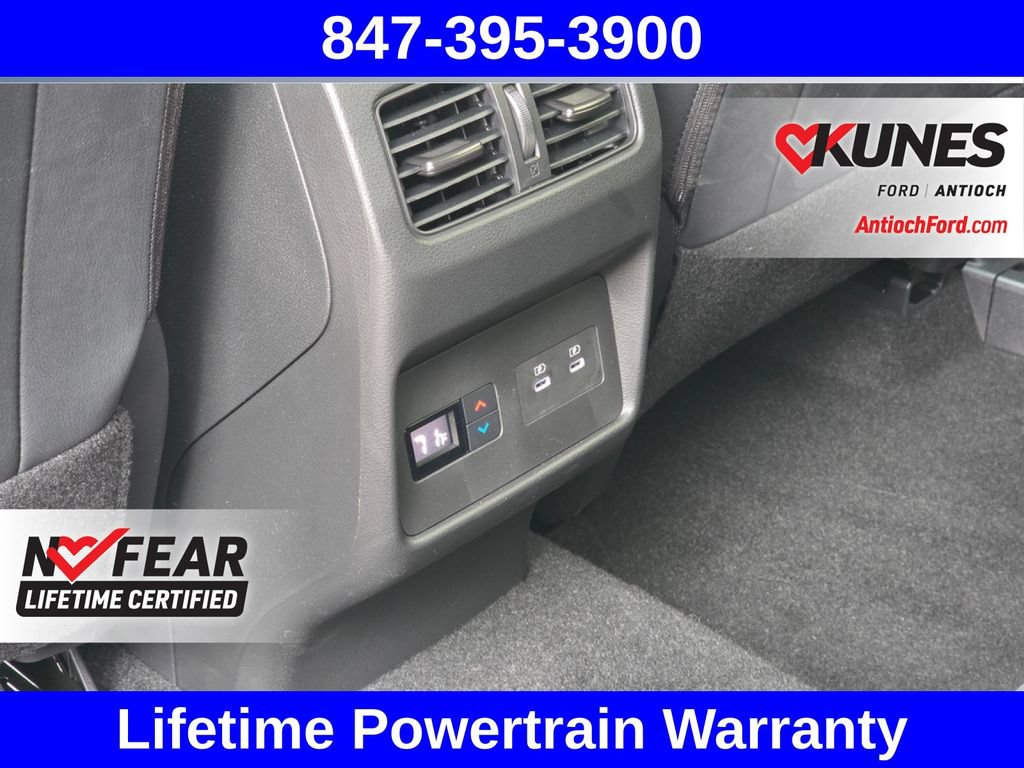Used 2025 Nissan Rogue SL w/ SL Premium Package FWD image 29