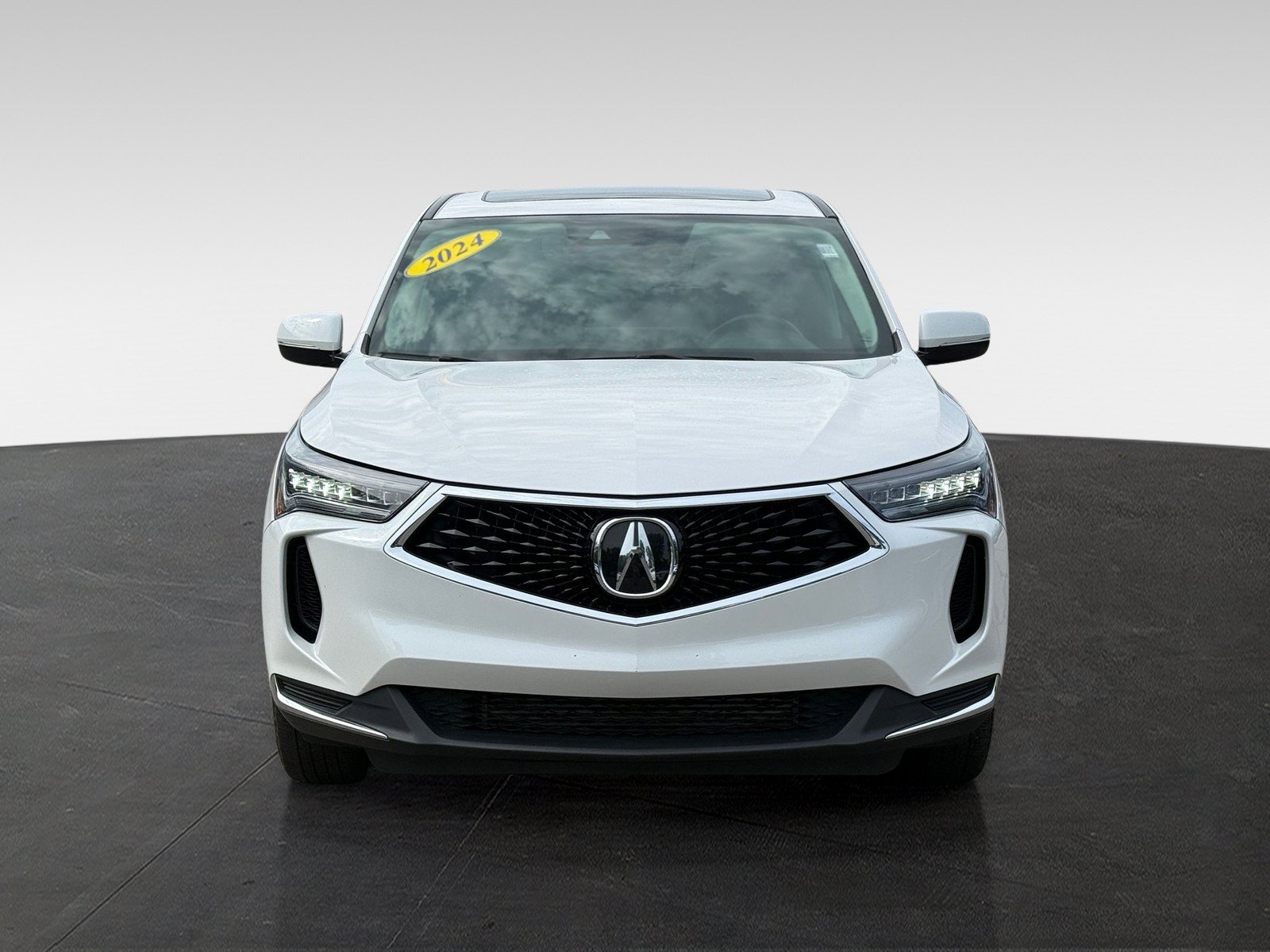 Used 2024 Acura RDX SH-AWD image 2