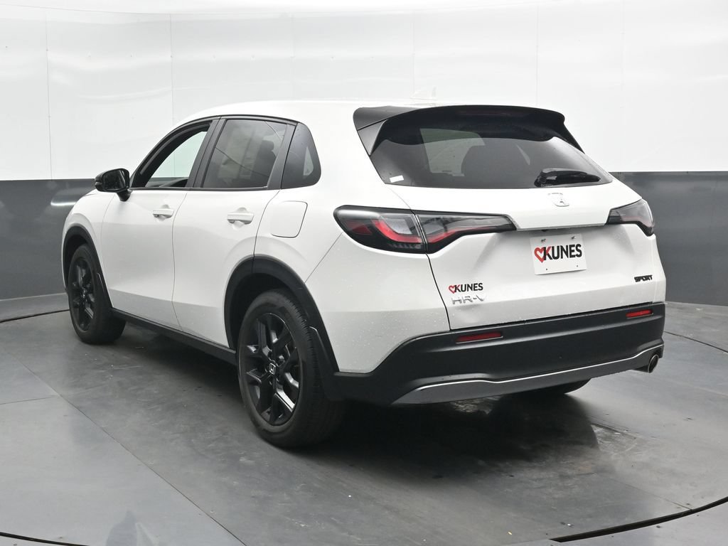 Used 2024 Honda HR-V Sport image 9