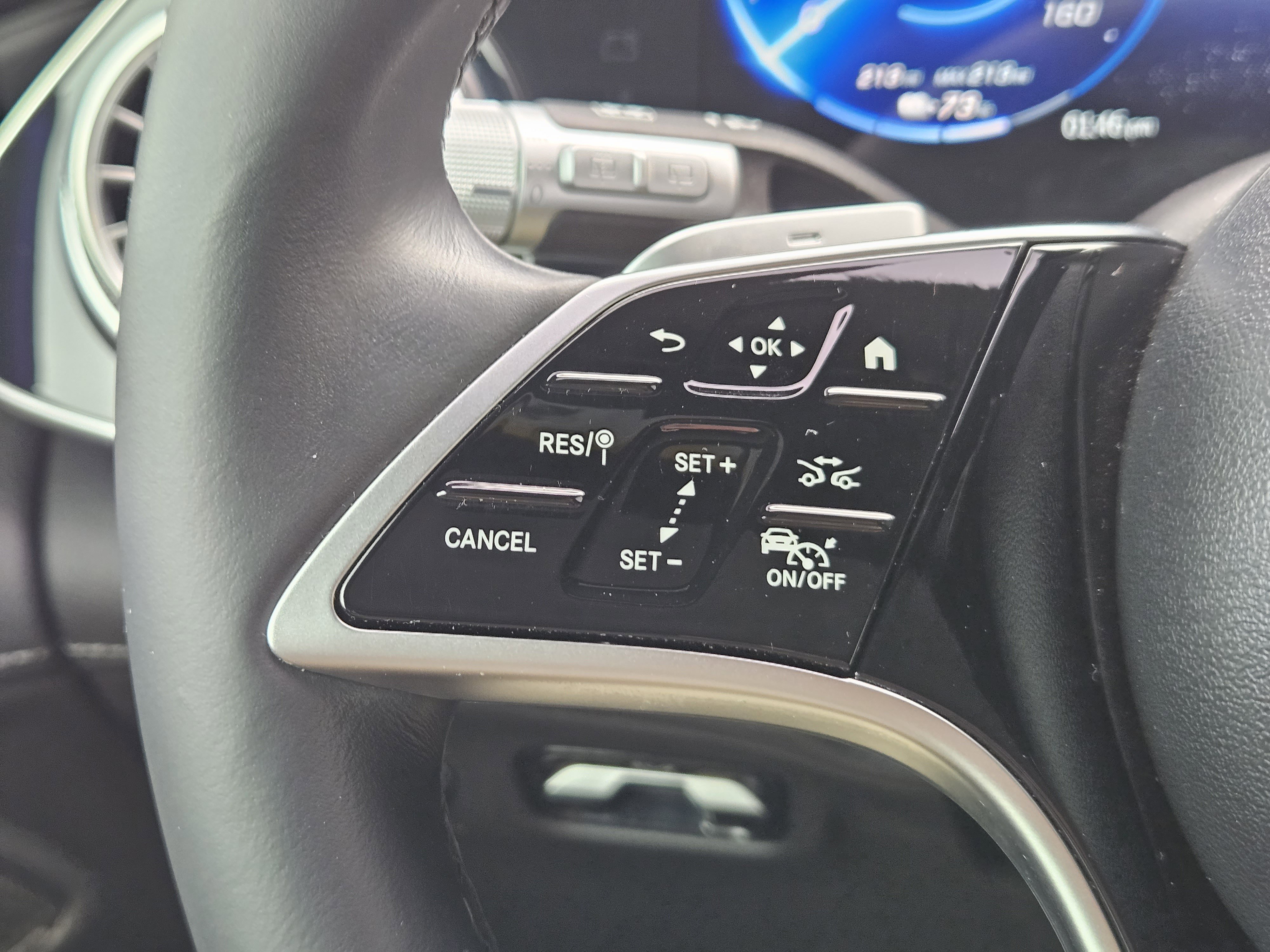 Used 2023 Mercedes-Benz EQS 580 4MATIC SUV image 27