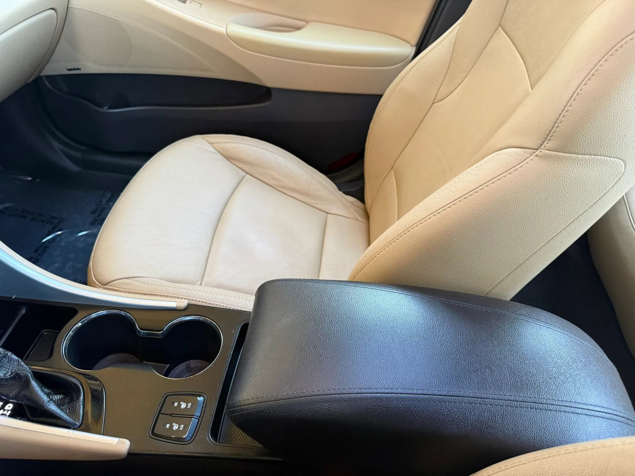 Used 2011 Hyundai Sonata Limited w/ Navigation Pkg 5 image 34