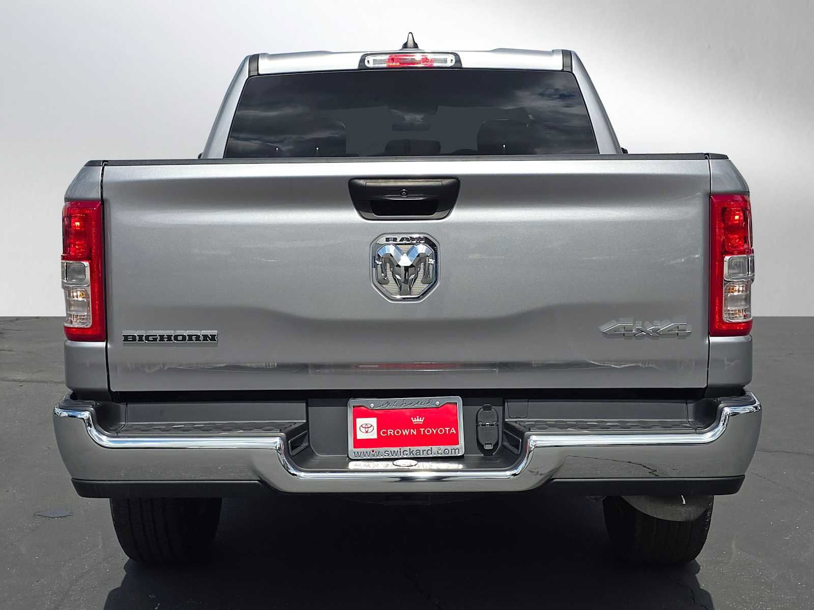 Used 2024 RAM 1500 Big Horn AWD/4WD image 4