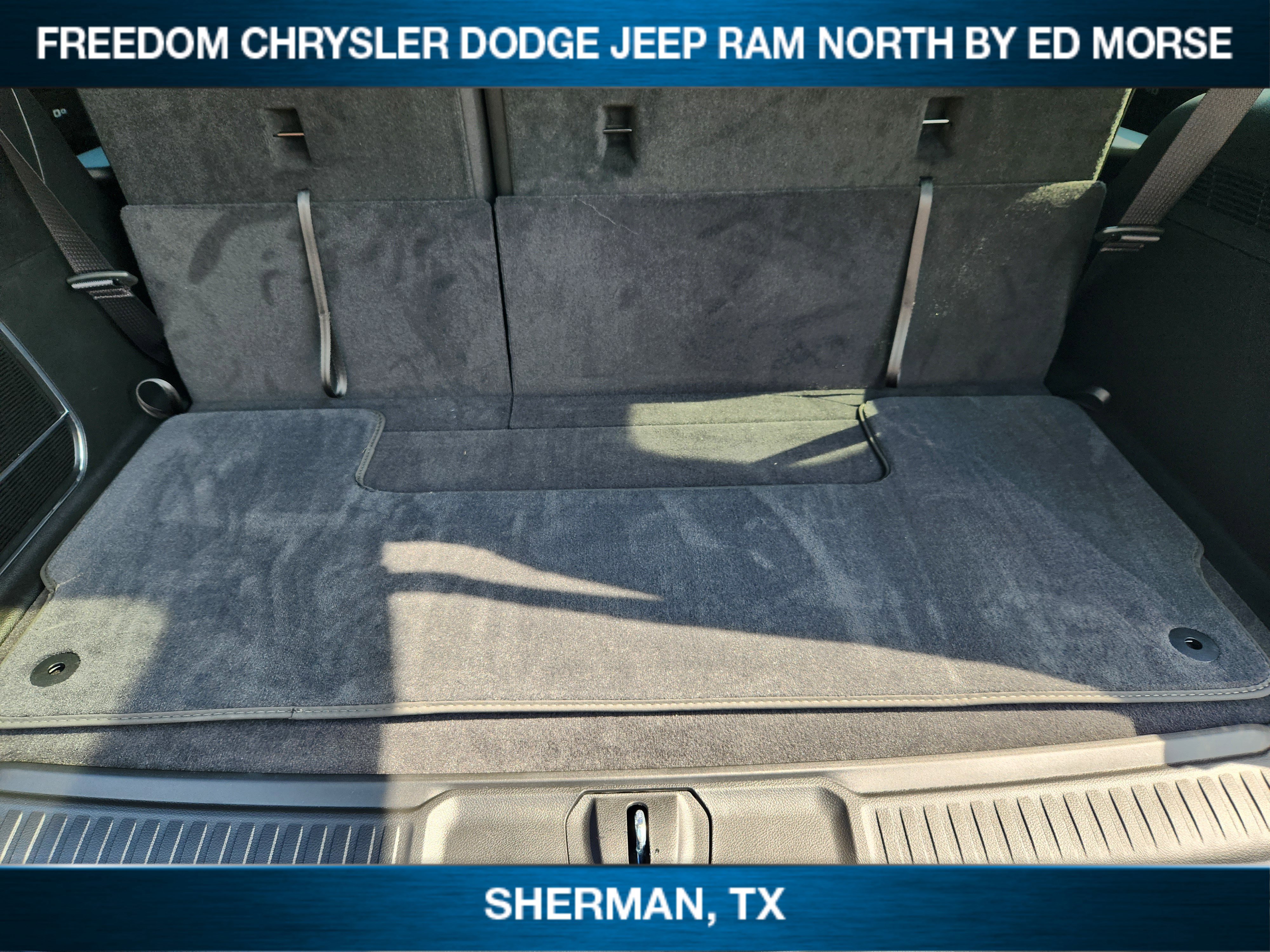 New 2025 Jeep Wagoneer 4WD image 23