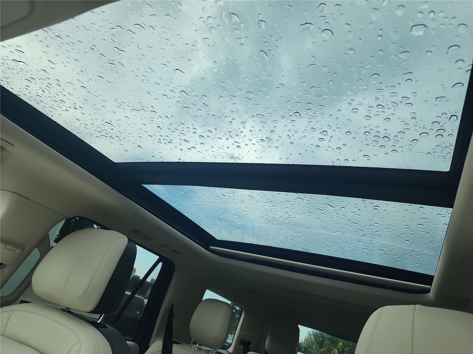 New 2027 Lincoln Navigator Reserve AWD/4WD image 16