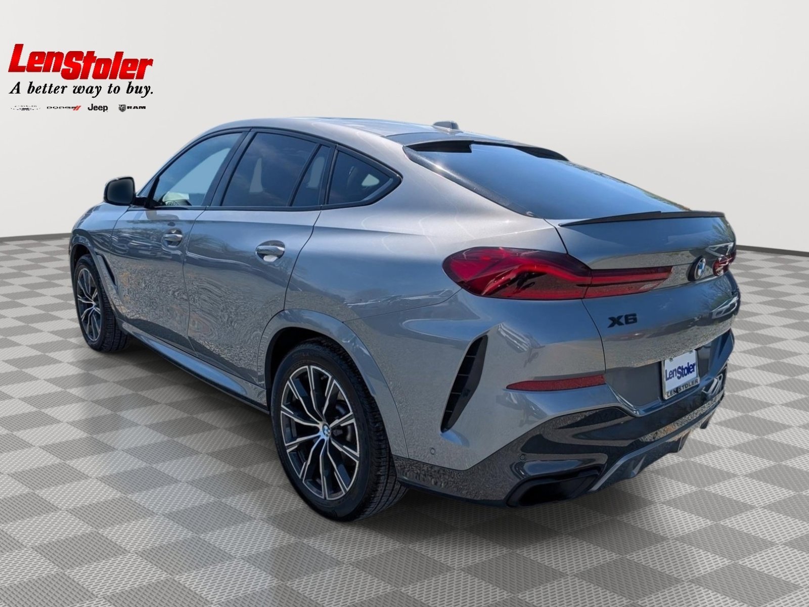 Used 2024 BMW X6 xDrive40i w/ Premium Package image 3