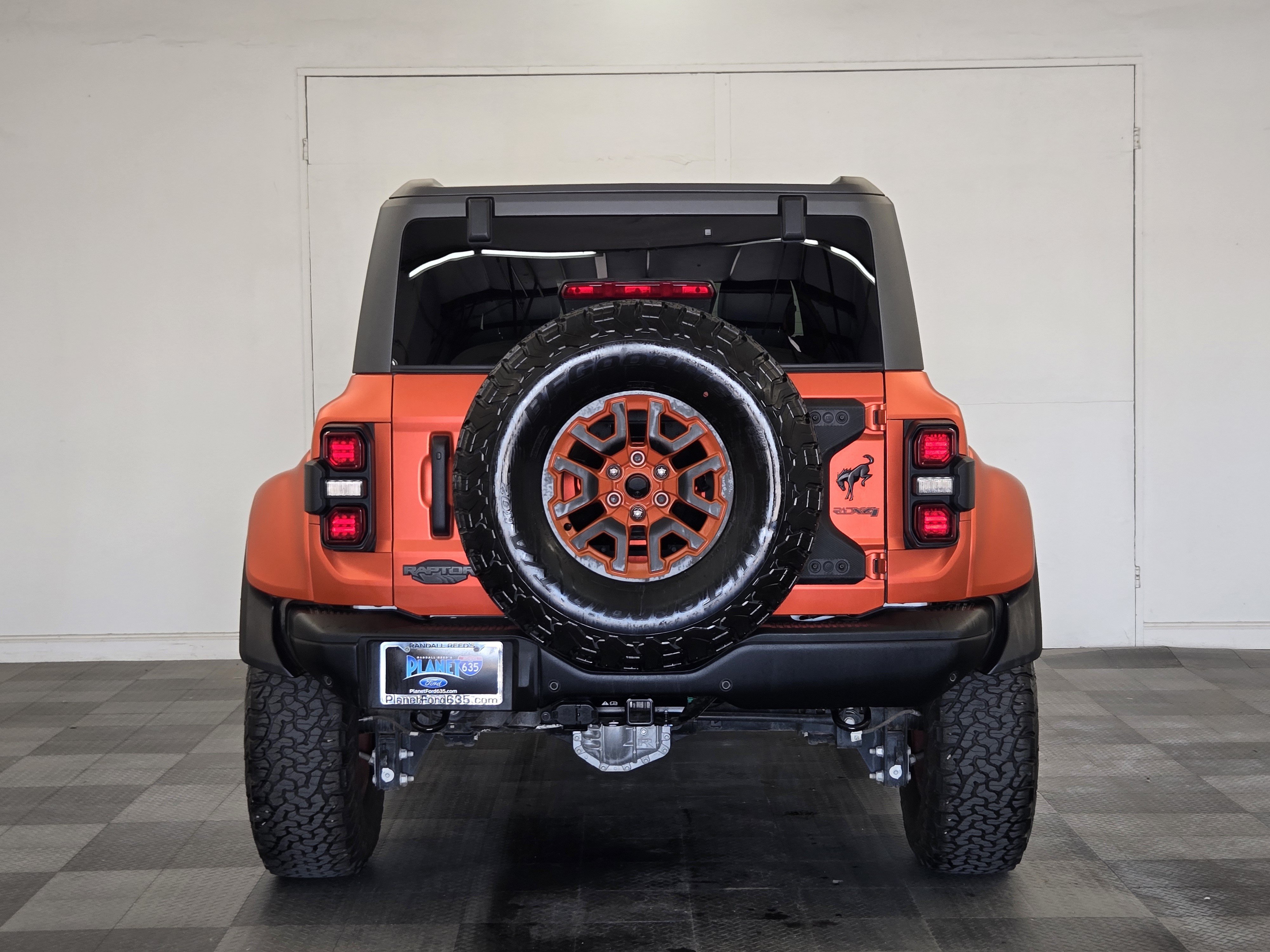 Certified 2024 Ford Bronco Raptor w/ Interior Carbon Fiber Pack 6 AWD/4WD image 6