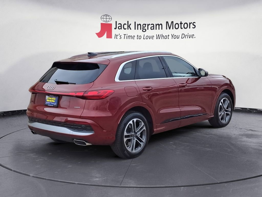 New 2025 Audi Q5 Prestige image 5