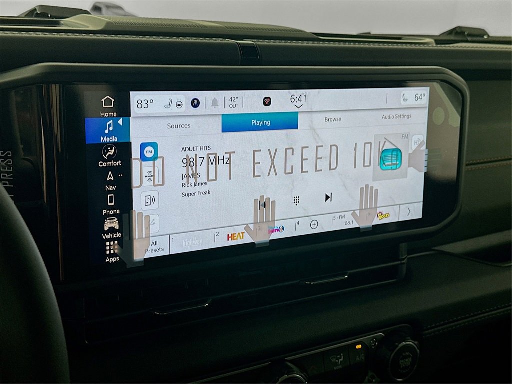 New 2026 Jeep Gladiator Mojave image 13