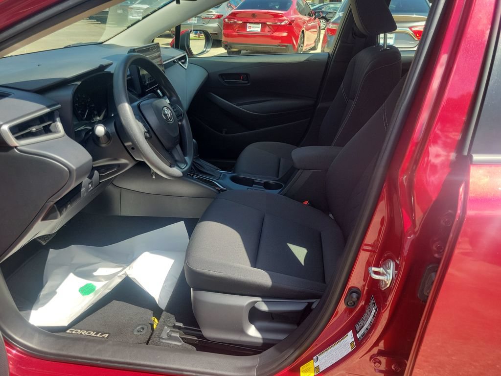 Certified 2024 Toyota Corolla LE FWD image 15