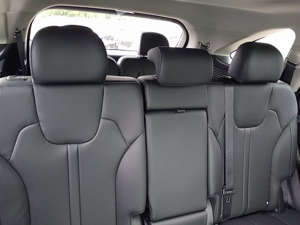 New 2026 Kia Sorento S w/ S Panoramic Sunroof Package FWD image 8