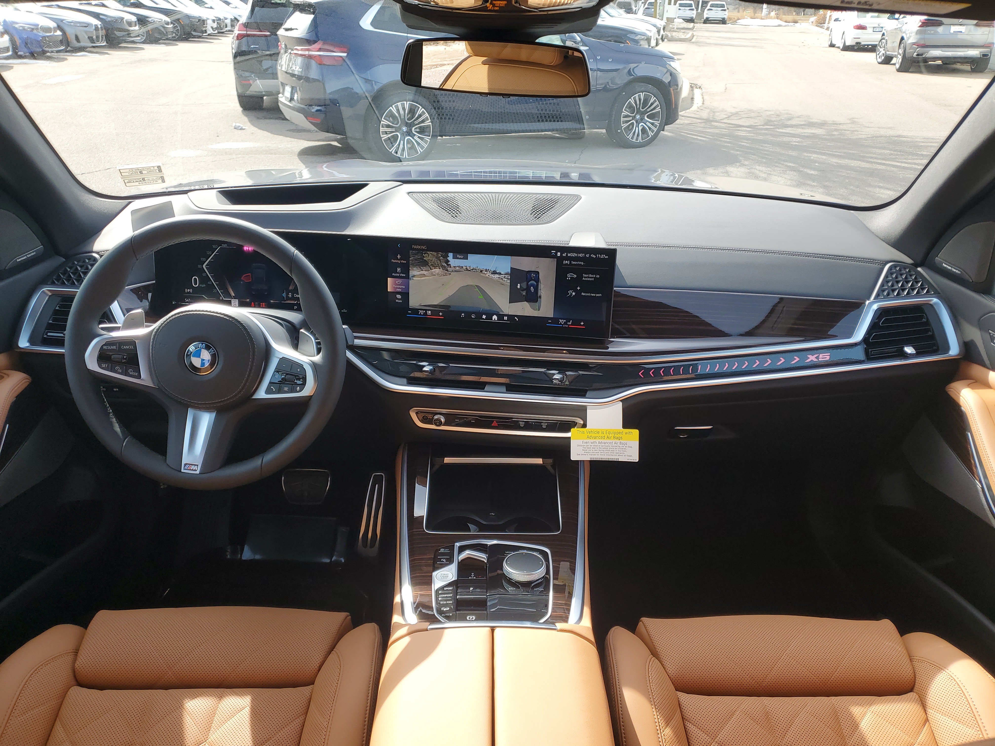 New 2026 BMW X5 xDrive40i w/ M Sport Package AWD/4WD image 21