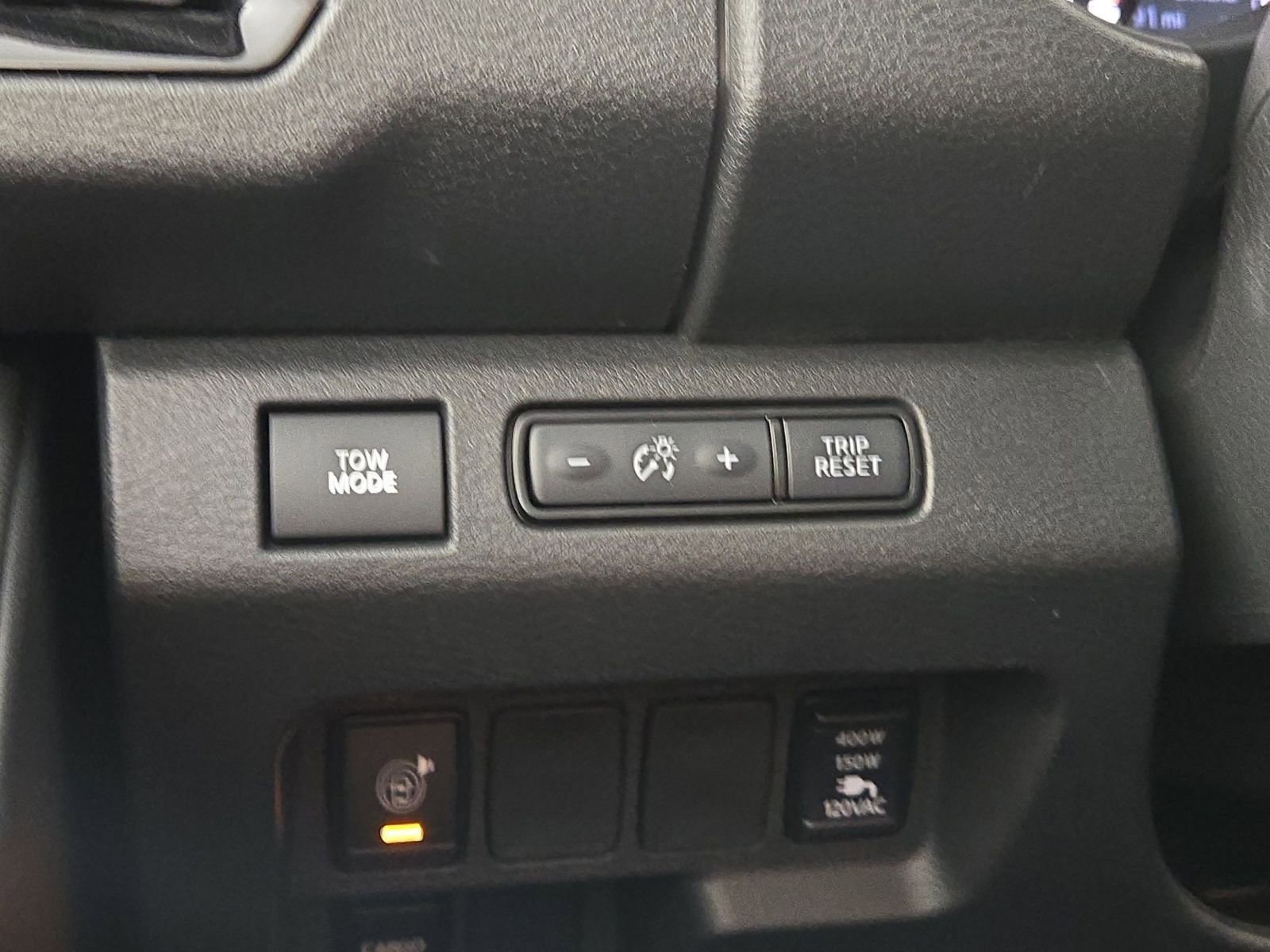 New 2026 Nissan Frontier PRO-4X w/ Pro Premium Package AWD/4WD image 13