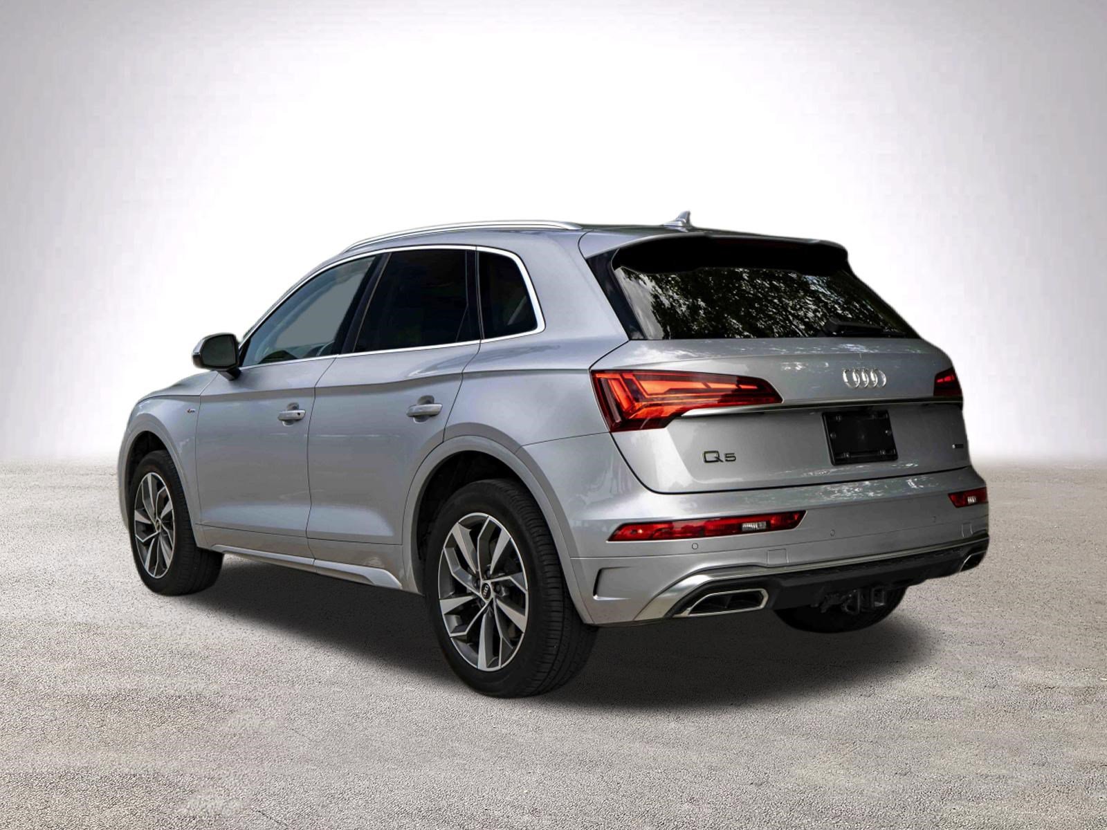 Used 2023 Audi Q5 2.0T Premium Plus w/ Premium Plus Package AWD/4WD image 7