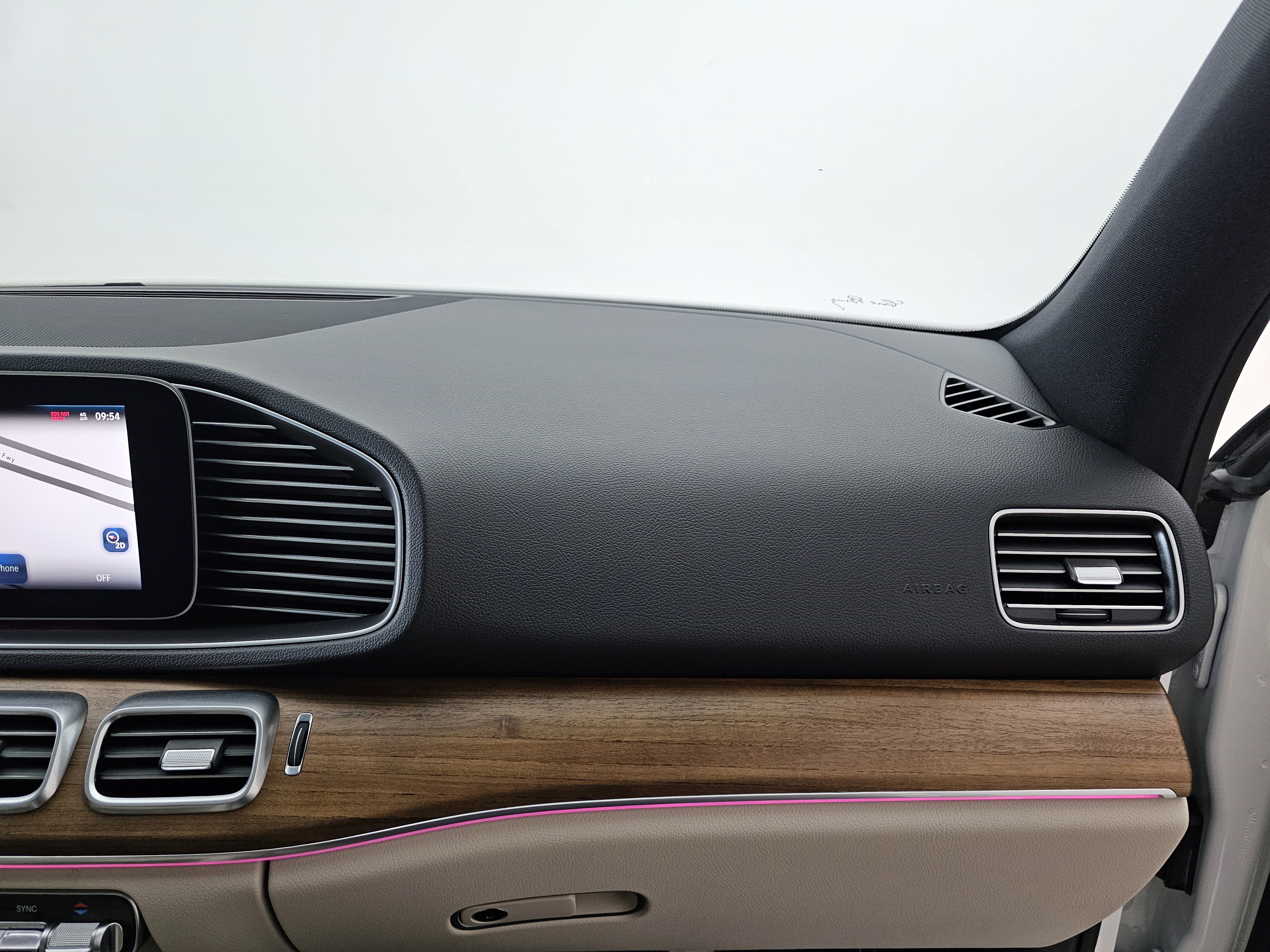 Used 2025 Mercedes-Benz GLE 450 4MATIC image 15