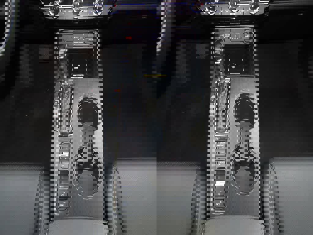 Certified 2024 Honda Civic Touring image 24