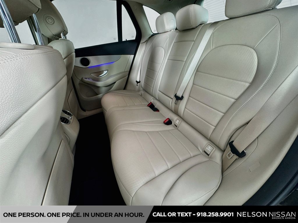 Used 2022 Mercedes-Benz GLC 300 image 23