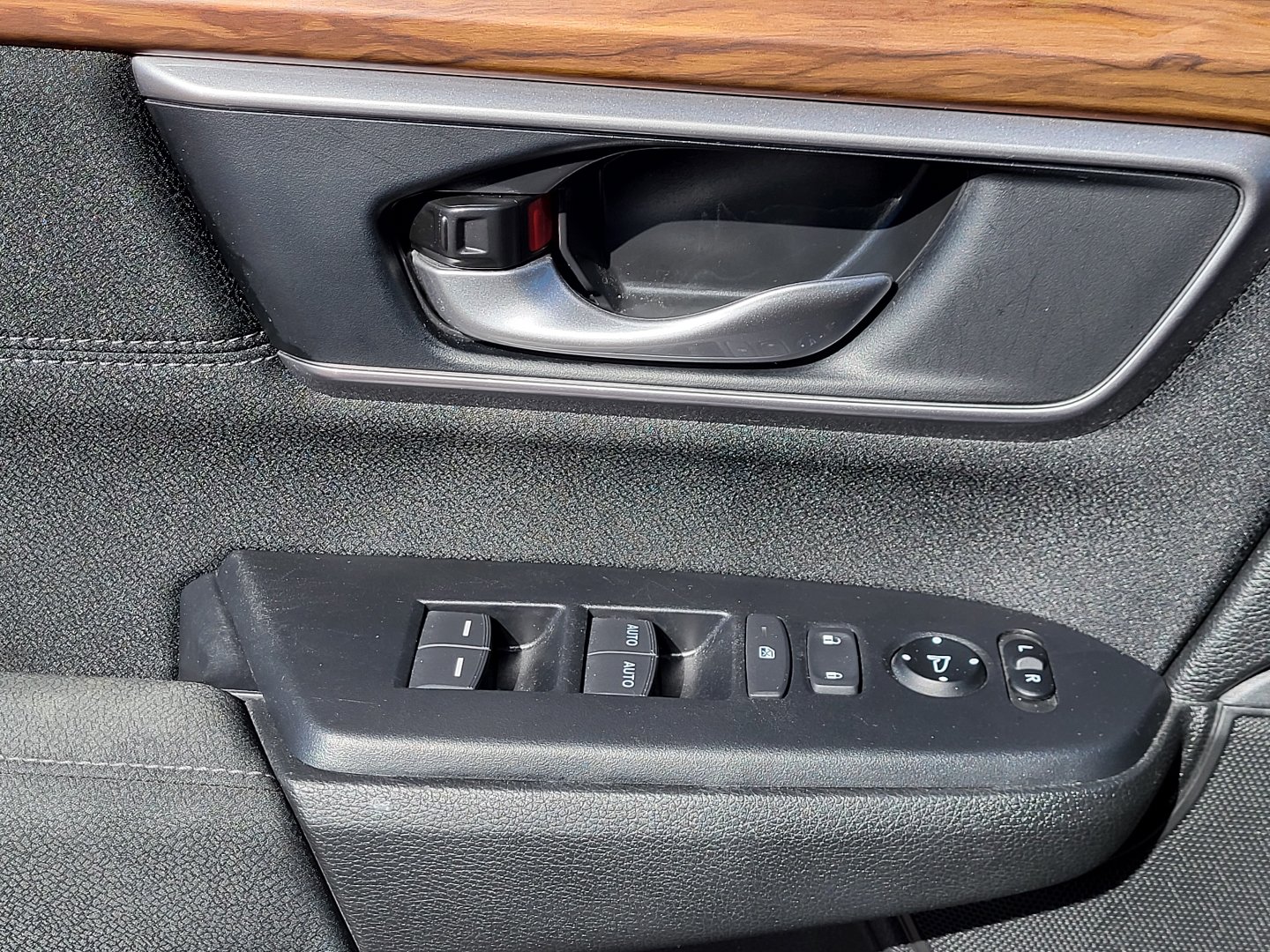 Used 2021 Honda CR-V EX image 23